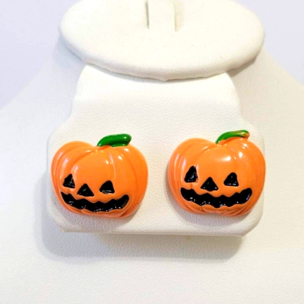 🎃 3/$25 🎃Halloween Earrings 🎃